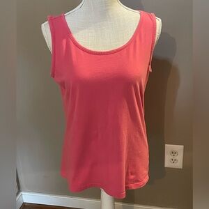 Ladies Tribal Sz M Sleeveless Tank in Deep Flamingo Pink — EUC